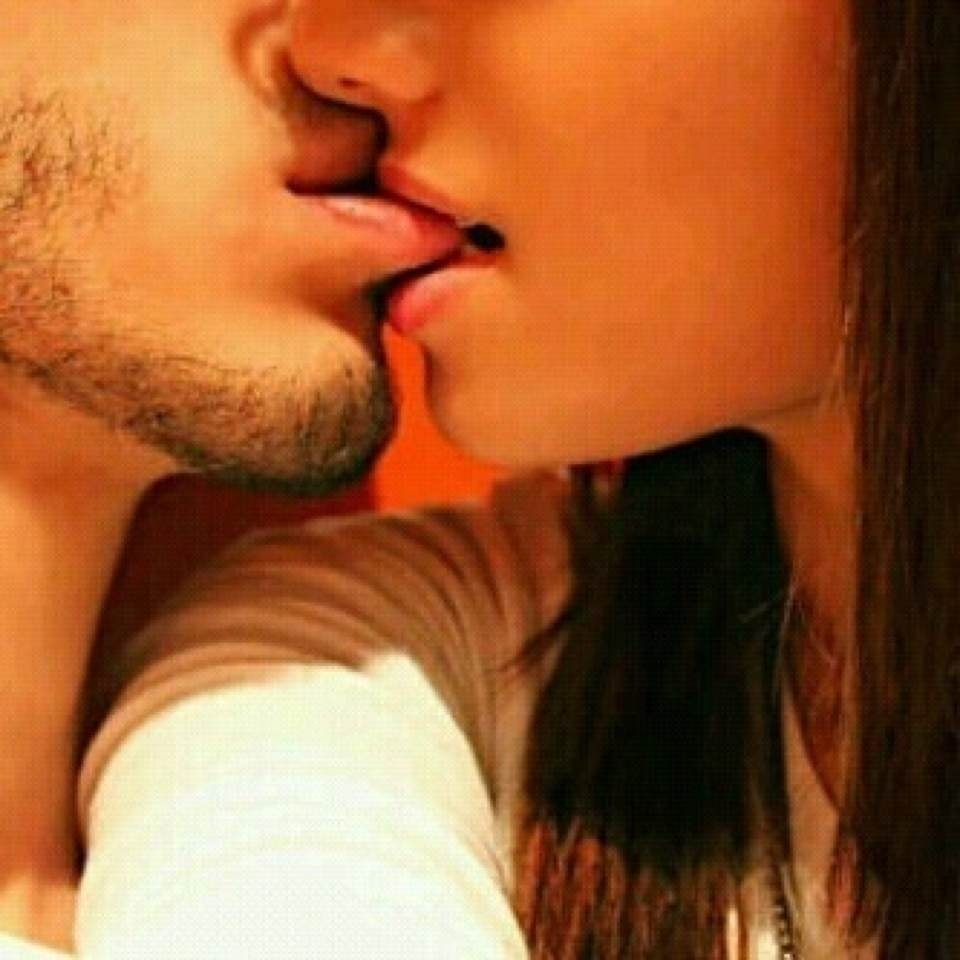Lovely kissing... 